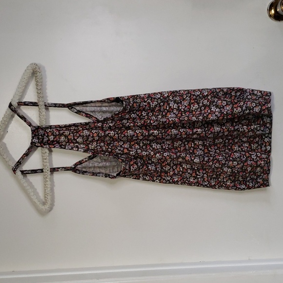 Flower Tank Top - Picture 2 of 3